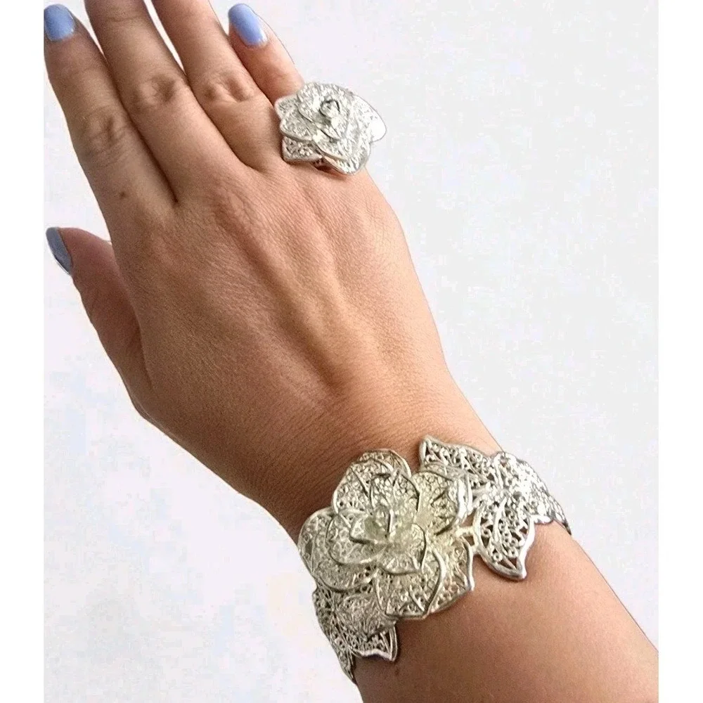 The Unbranded Brand beautiful matching